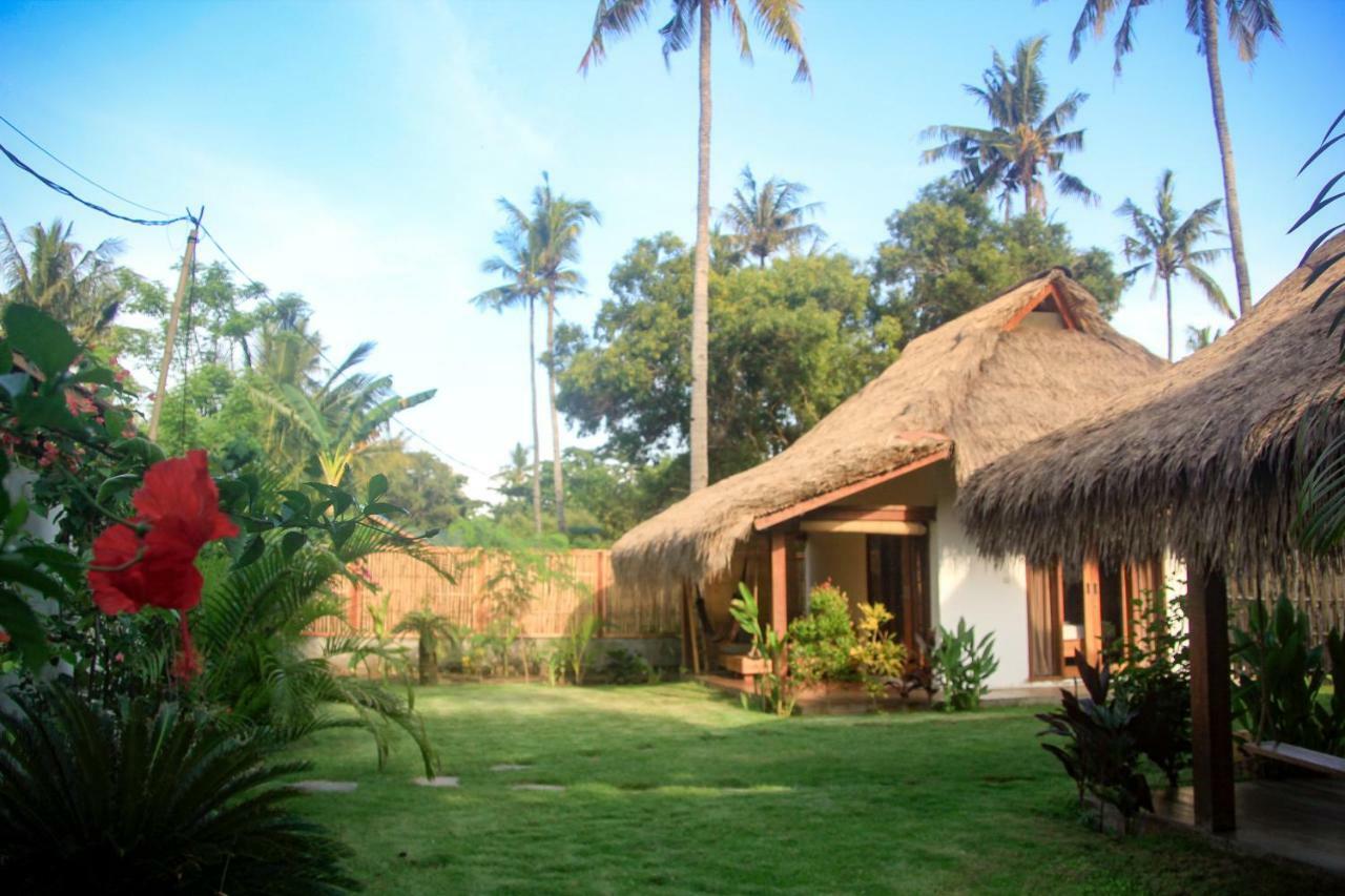 Nanas Homestay Bungalow Gili Air Exterior photo